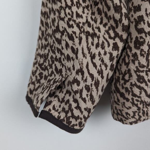Chico's Animazing Jelica‎ Animal Print Embroidered Sequin Jacket Size 2 | Large - Picture 8 of 11